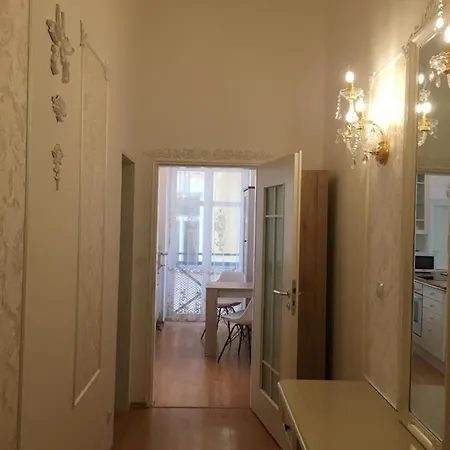 Apartamento Apartments Andronic & Capitolina